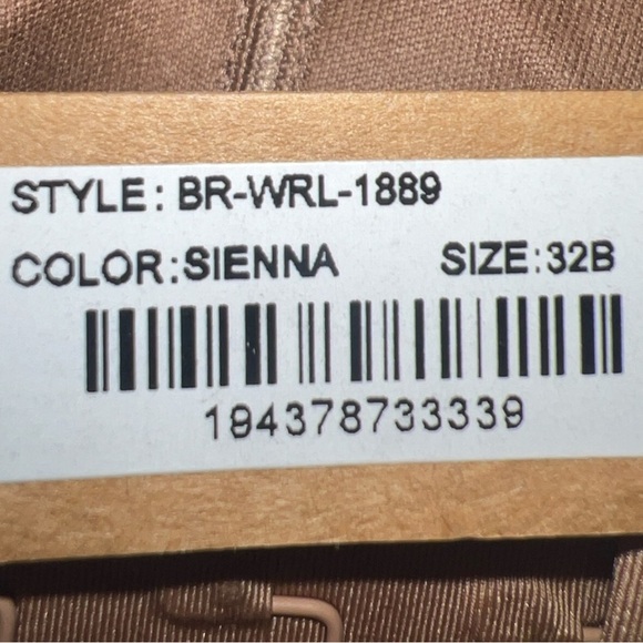 Skims Wireless Form T-SHIRT DEMI BRA | Color: Sienna | NEW/NWT!!🤎🤎 - Picture 8 of 9